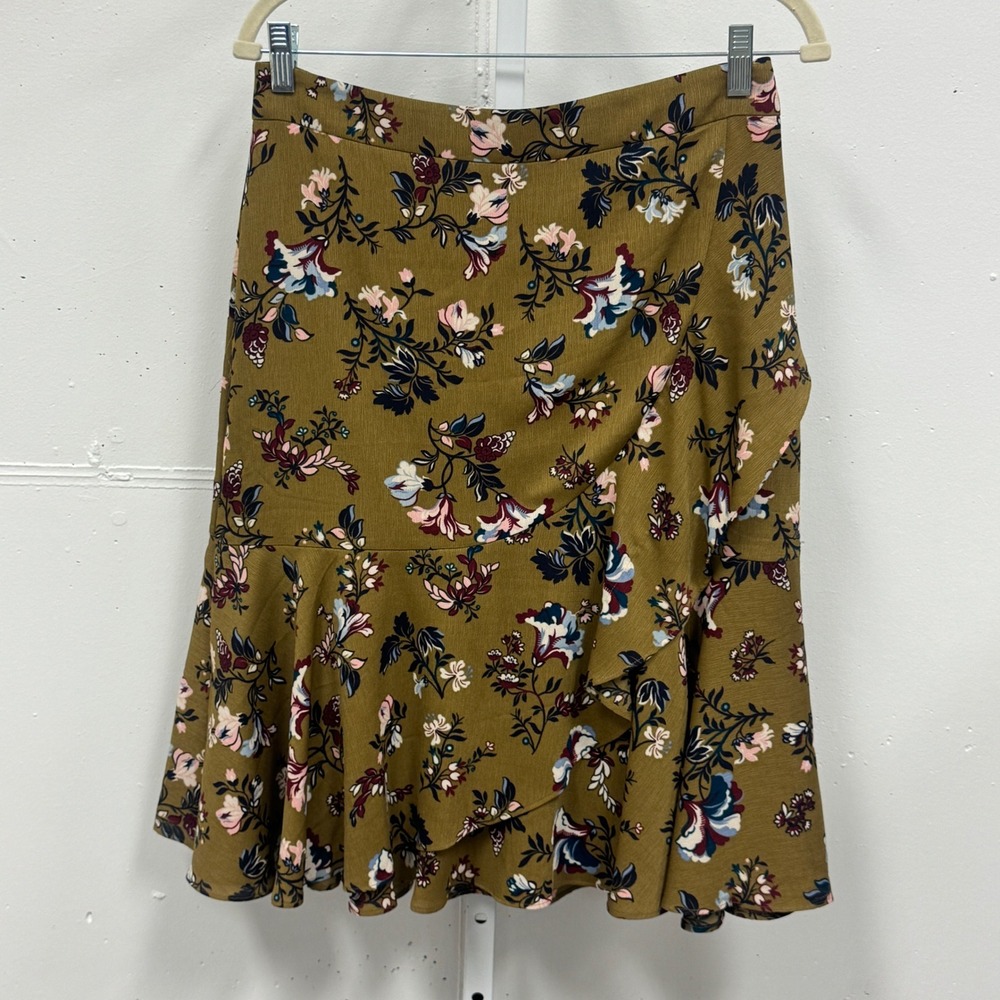 Ann Taylor Floral Ruffle Knee Length Skirt Olive Green Size 6 Casual Lightweight